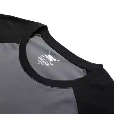 Skechers logoT (00Z8)