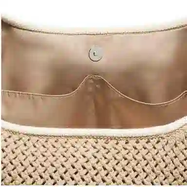 lululemon 7L Shoulder Bag