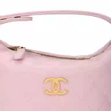 CHANEL 25P Logo
