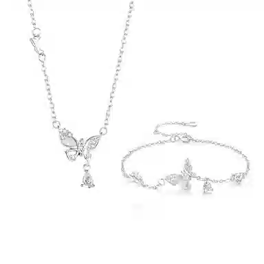 【S999足银纯银 好运福蝶】 七好美银 翩翩蝴蝶 精致轻奢时尚优雅森系小清新 简约小众高级感设计 日常通勤百搭 首饰 项链 女款