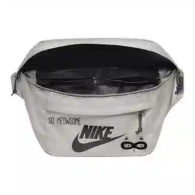 Nike Logo BK