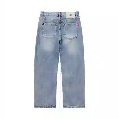 Lee Cooper