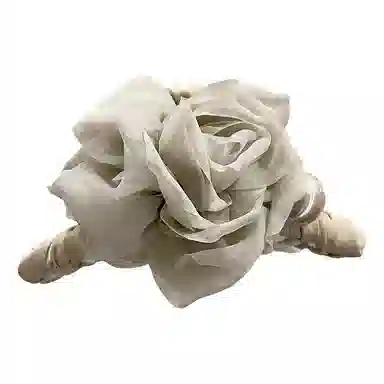 蒙妮 温柔山茶花朵珍珠抓夹 亚克力 发夹 女款