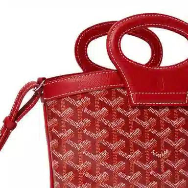 Goyard Beluga Mini Red