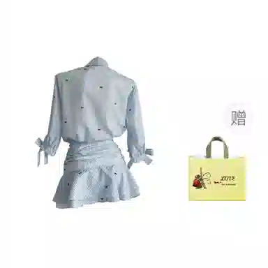 桴生 学院风时尚感收腰百褶衬衫裙长袖连衣裙 女款