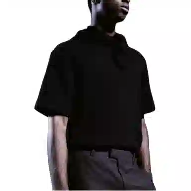 HM T