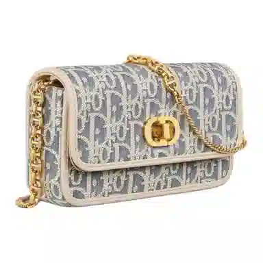 DIOR Miss Caro