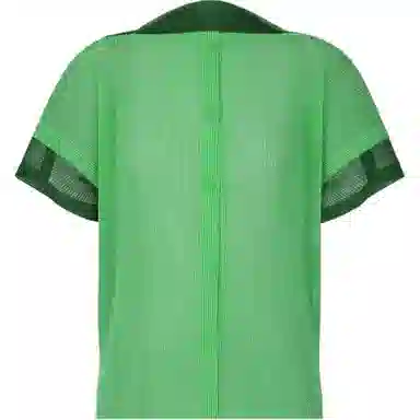 PLEATS PLEASE ISSEY MIYAKE