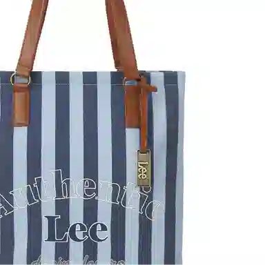 Lee Daily Tote ins