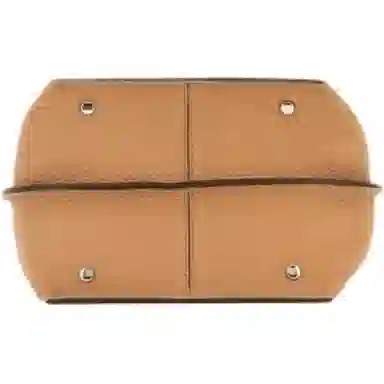 TOD'S T