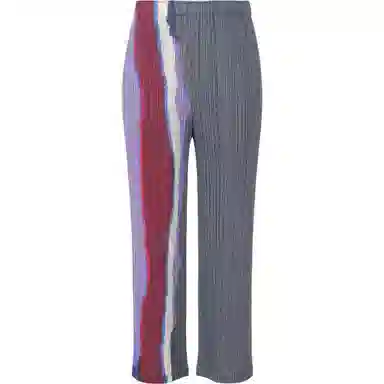 PLEATS PLEASE ISSEY MIYAKE