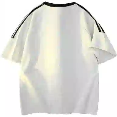 maxim's de paris logoT