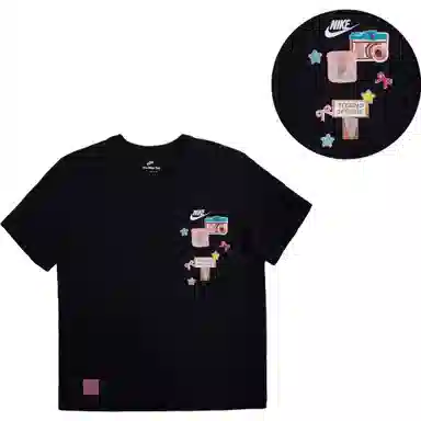 Nike Sportswear T