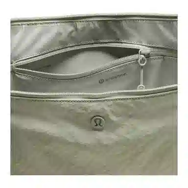 lululemon 13L