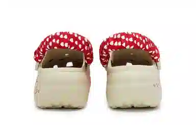 Crocs Classic Platform Clog 811