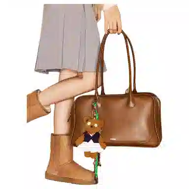 MCMIKO Boston Shoulder Bag Caramel Brown