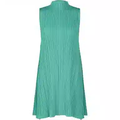 PLEATS PLEASE ISSEY MIYAKE