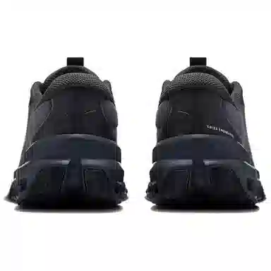 LOEWE x On Cloudventure 2