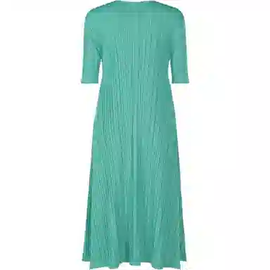 PLEATS PLEASE ISSEY MIYAKE