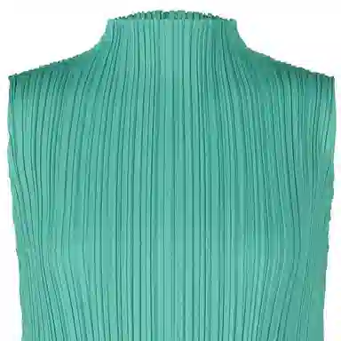 PLEATS PLEASE ISSEY MIYAKE