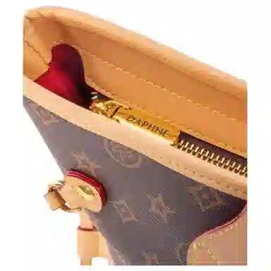 DAPHNE PVC Tote