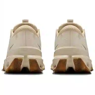 LOEWE x On Cloudventure 2