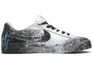 Nike Court Royale AC