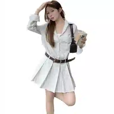 黛尔佳人 设计感老钱风条纹衬衣长袖连衣裙 女款