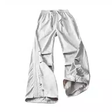 maxim's de paris vibe