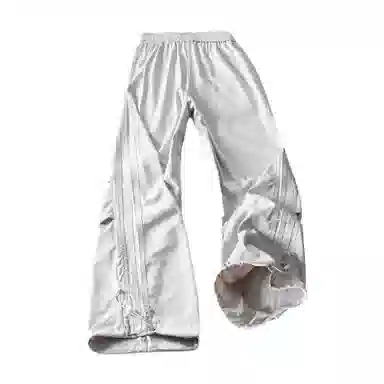 maxim's de paris vibe