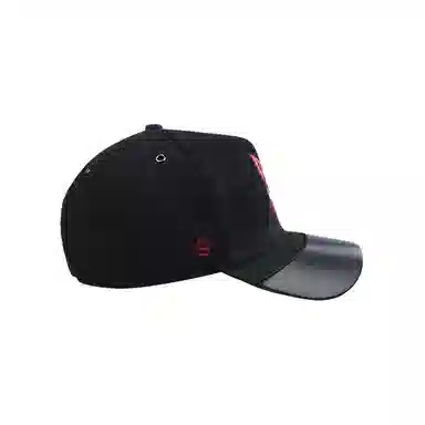 SWOFCARE Black Cat Embroidered Cap