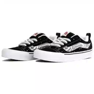 Vans Knu Skool