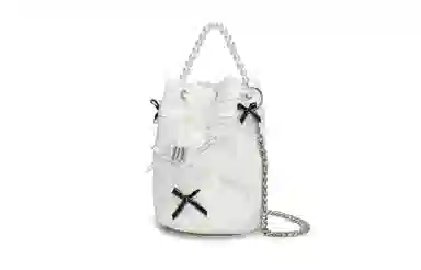 DIOR 811