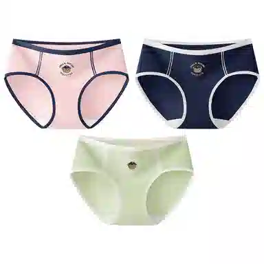 二三二三 美式摩登小熊速干吸湿裸感三角裤学院风高弹防夹臀亲肤短裤撞色字母卡通可爱甜美少女内裤 女款 组合装