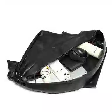 Kuroda Large Crossbody Bag Black