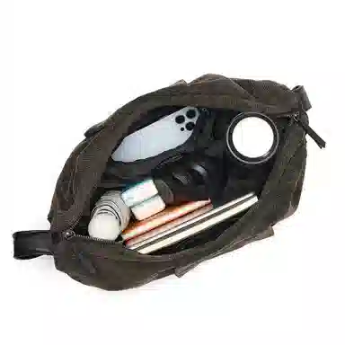 黑田矢衛 复古做旧感褶皱小众高级感日常通勤 帆布 饺子包斜挎单肩包 中号 男女同款情侣款 褐绿色