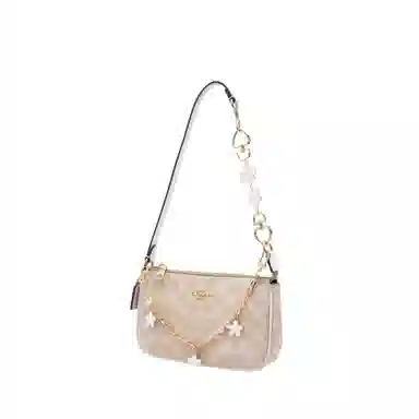 COACH Nolita 19