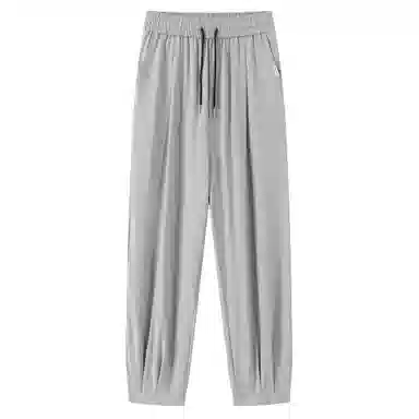 maxim's de paris ins