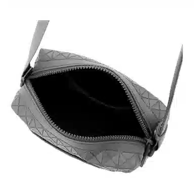 ISSEY MIYAKE Voyager