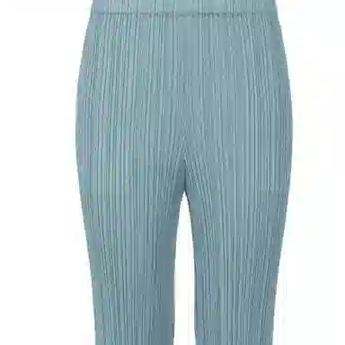 PLEATS PLEASE ISSEY MIYAKE