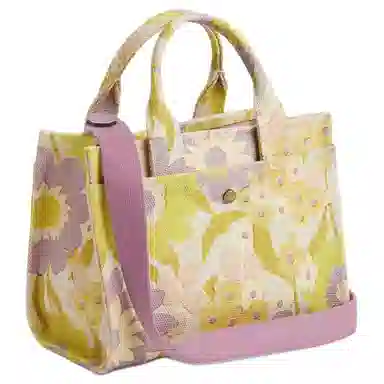COACH Cargo 20 Tote