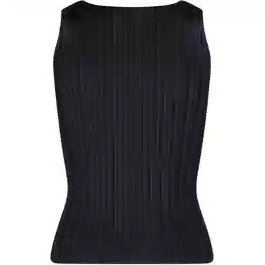 PLEATS PLEASE ISSEY MIYAKE