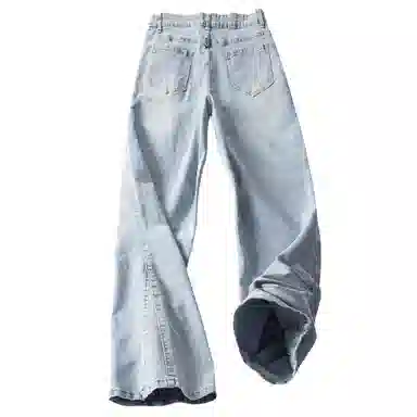 maxim's de paris vibe