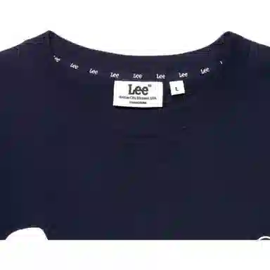 Lee T