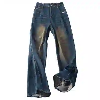 maxim's de paris vibe