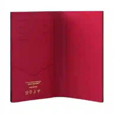 LOUIS VUITTON x COUV.PASSEPORT