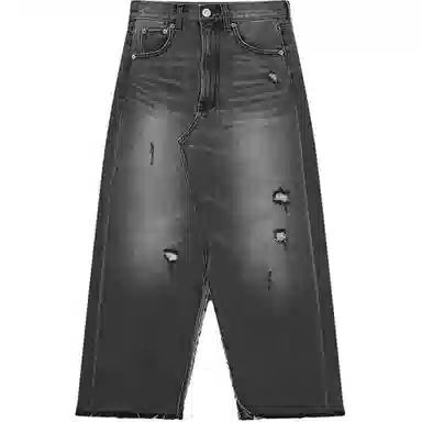 MOUSSY A