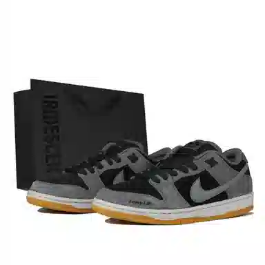 Nike Dunk SB DARK SMOKE GREY
