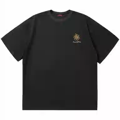 maxim's de paris logoT