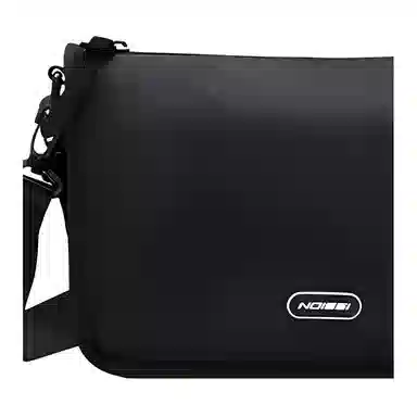 乔丹 校园大容量 涤纶 单肩斜挎包 男女同款情侣款 黑色